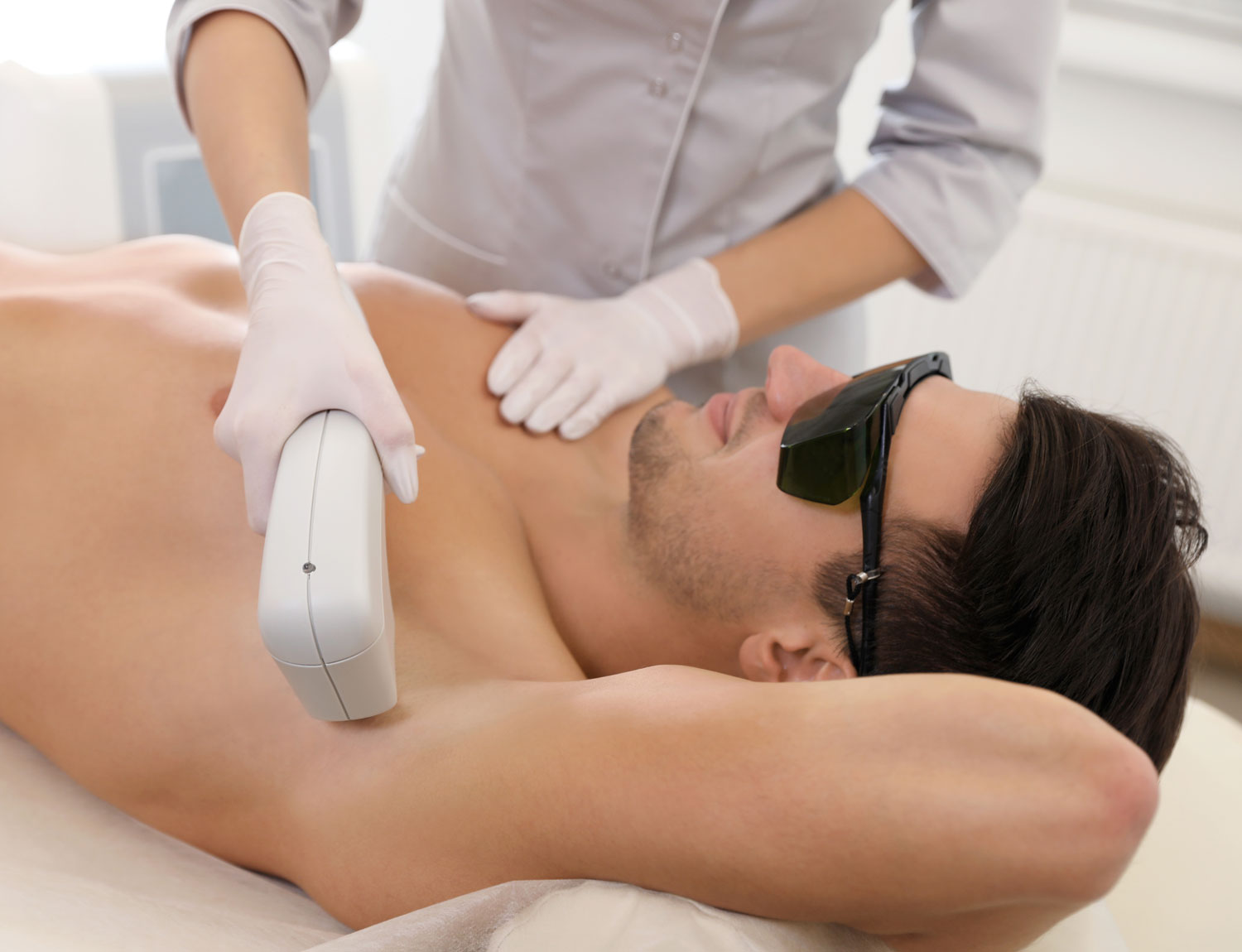 Image épilation laser Zoe Esthétiste